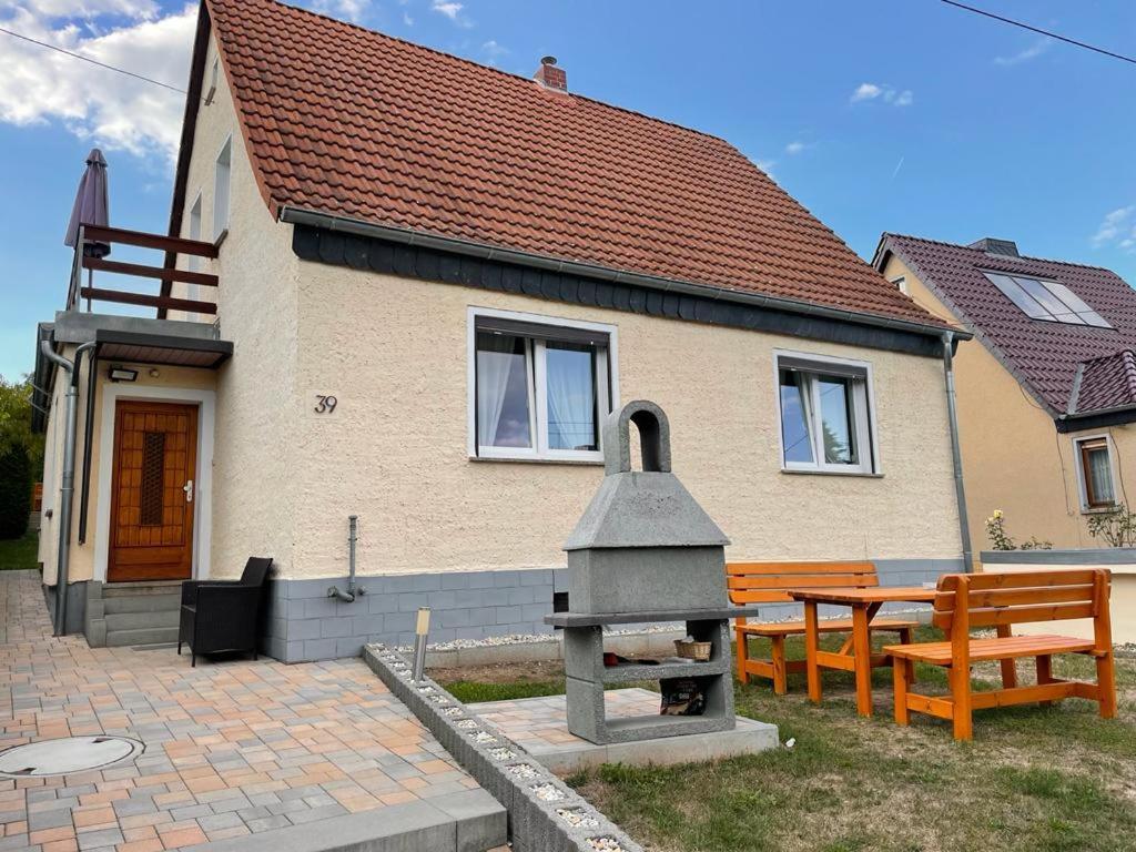 Ferienhaus-saale-unstrut * Wethau